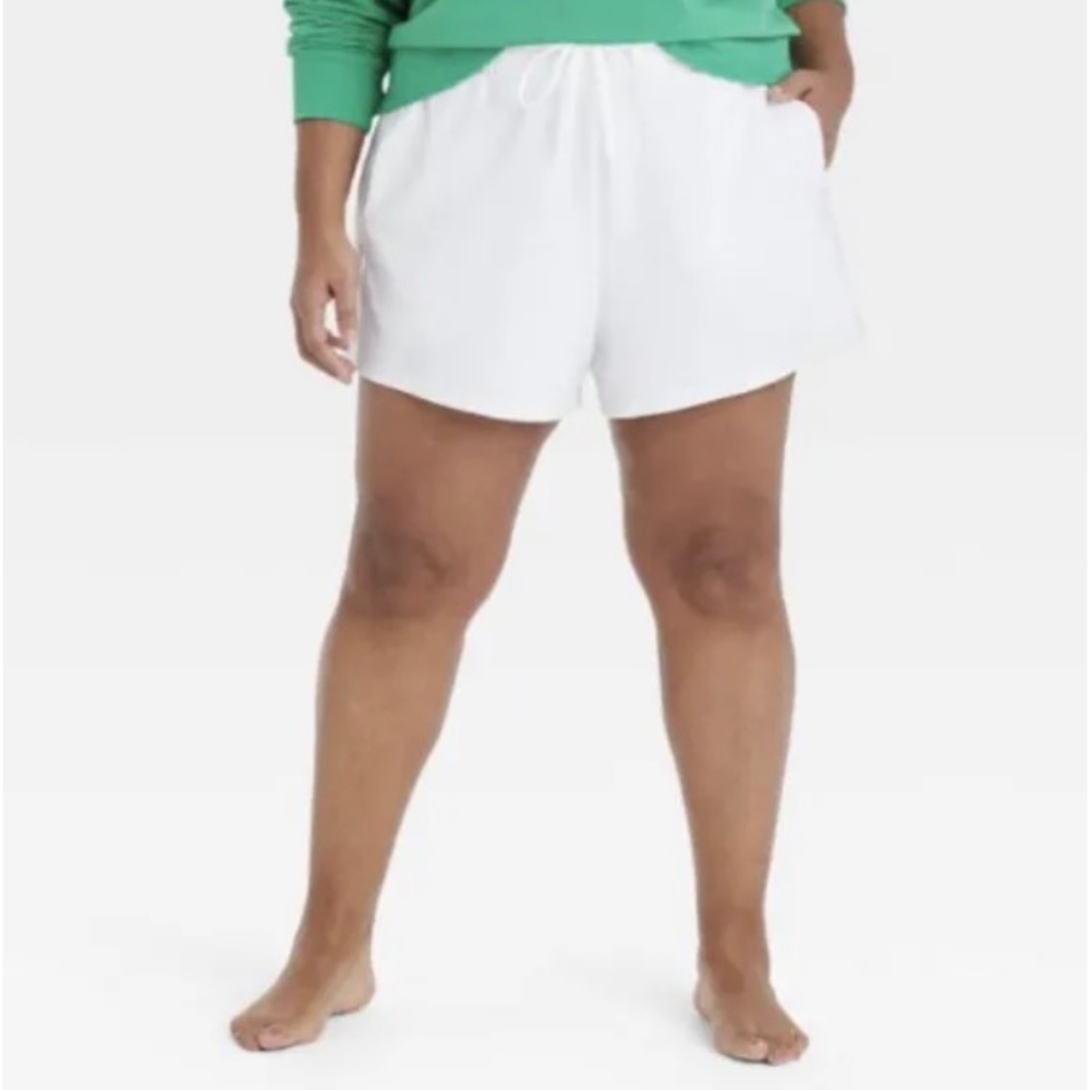 NWT All in Motion Target Shorts w/Pockets Size 4X-White